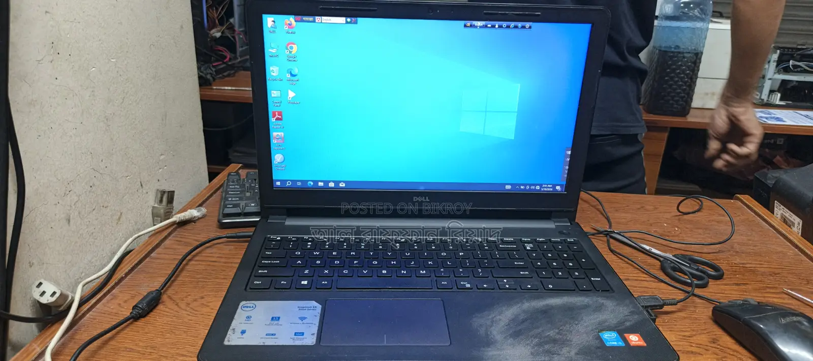 Laptop Dell Inspiron 15 3000 4GB Intel Core I5 SSD 256GB