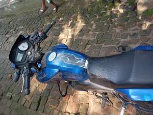 TVS Apache RTR 160 2V 2016 Blue