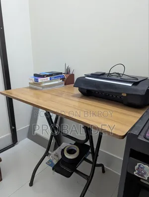 Table for sale, brand new