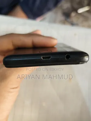 Symphony G10 8 GB Black