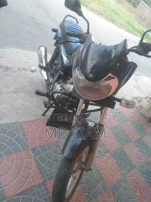 Bajaj Discover 125 2018 Blue