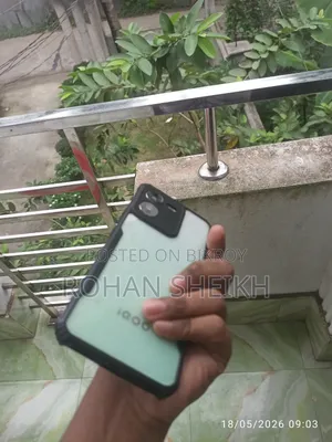 iQOO Z9 128 GB Green