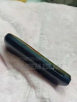 Nokia 2700 classic Rose Gold