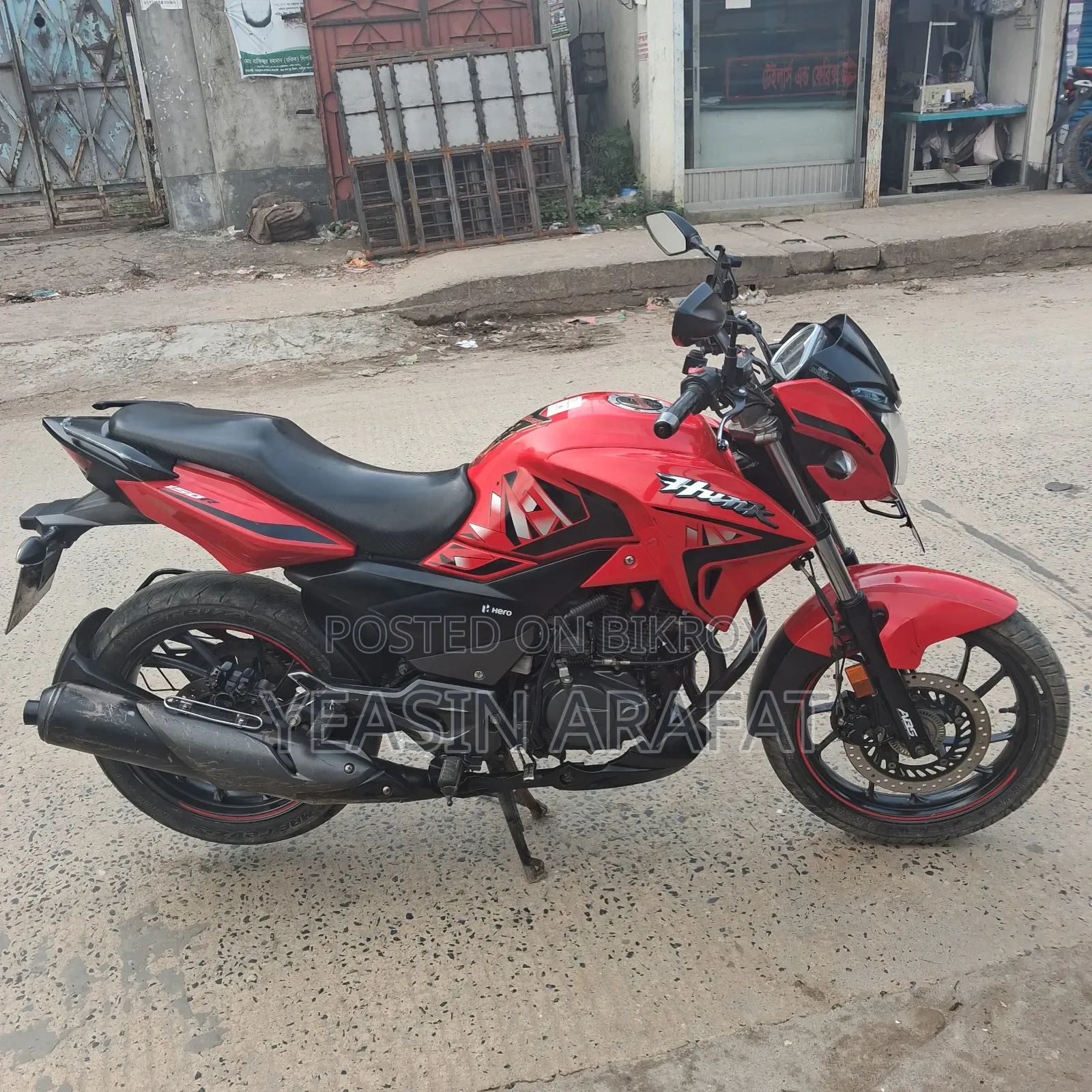 Hero Hunk 150R Xtec 2024 Red