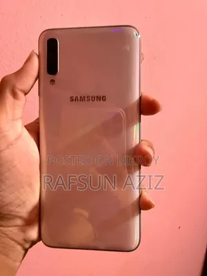 Samsung Galaxy A70 128 GB White