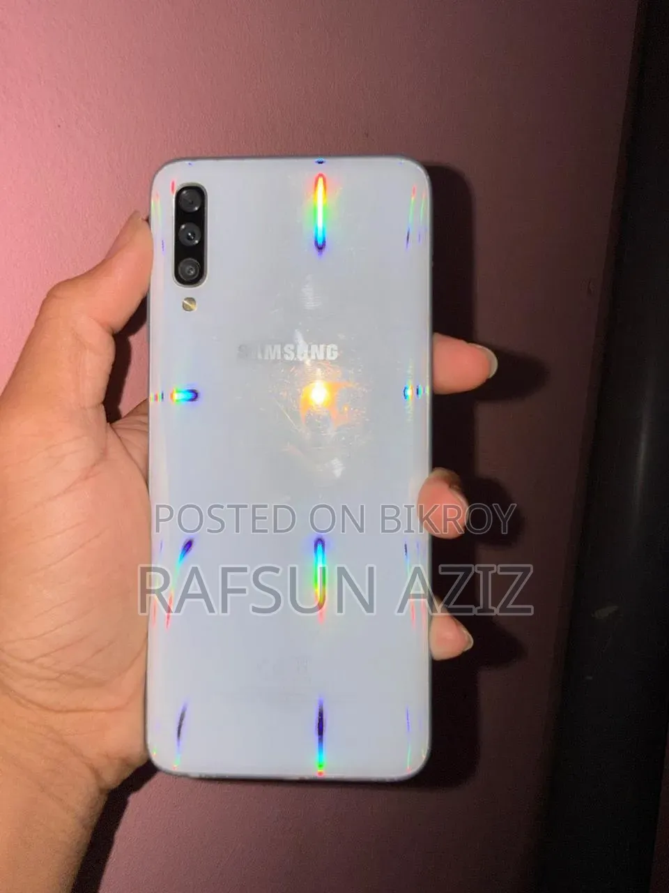 Samsung Galaxy A70 128 GB White