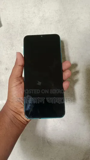 Infinix Hot 9 Play 32 GB