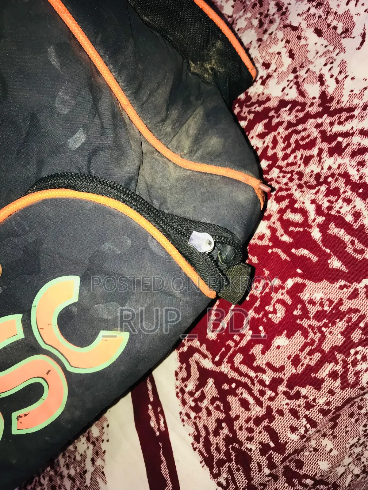 ক্রিকেট আইটেম