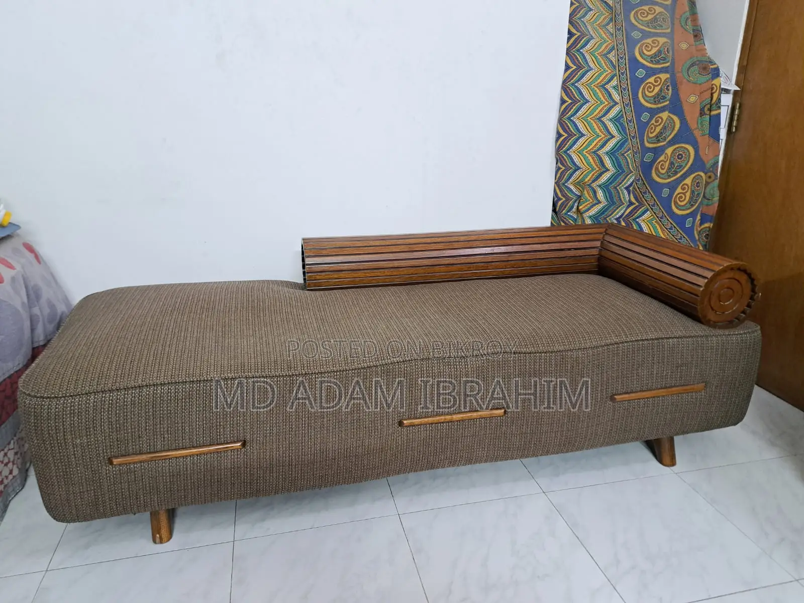 Original Hatil Divan (Fresh Condition)