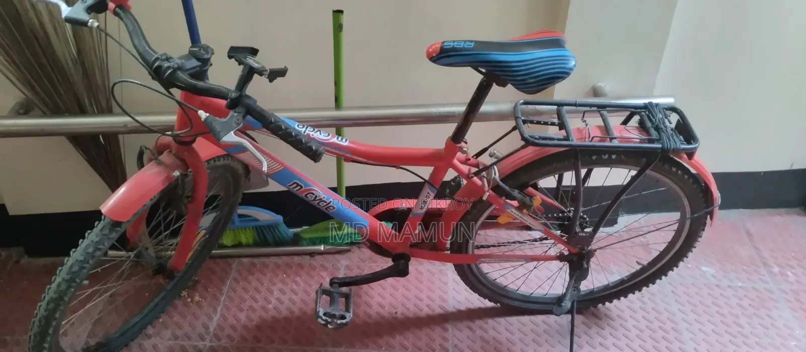 Excellent Bicycle, Only Carrier Needs Repair
