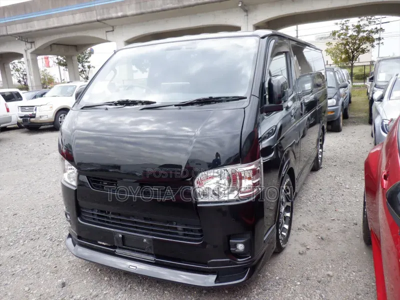 Toyota HiAce 2022 Black