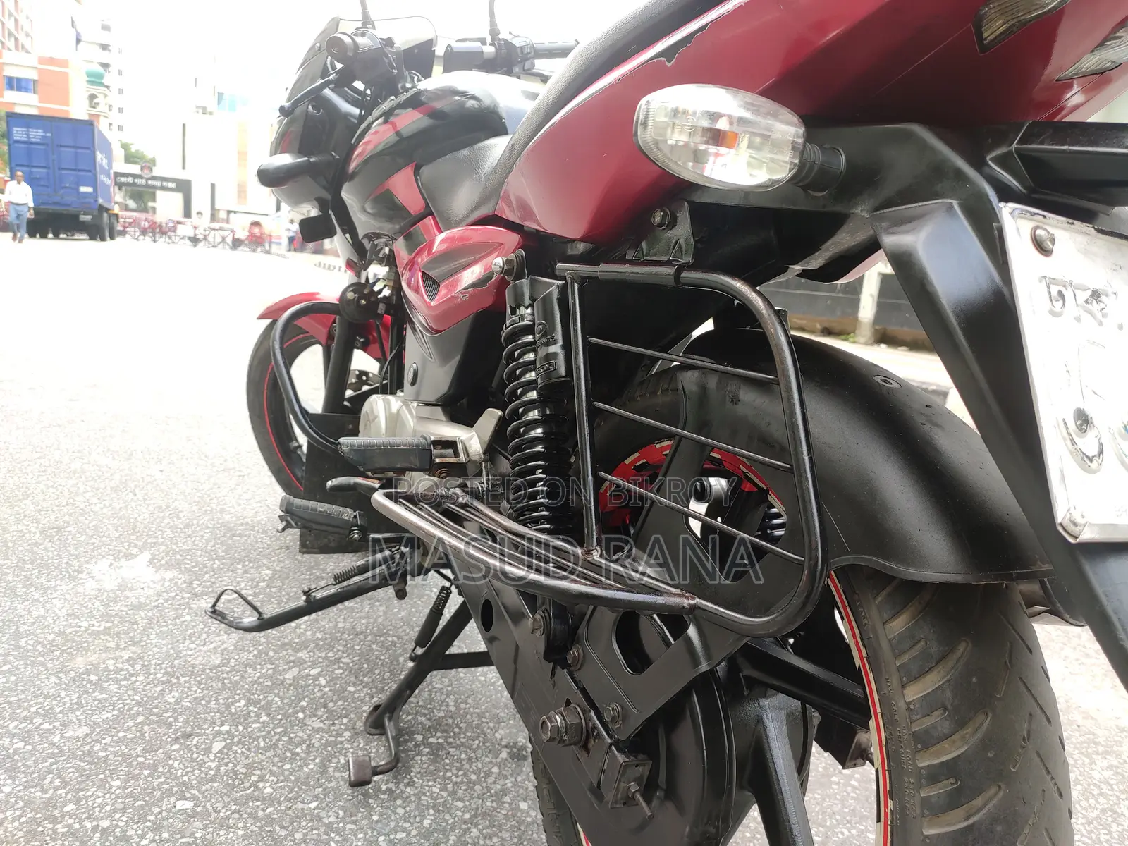 Bajaj Pulsar 150 2017 Red