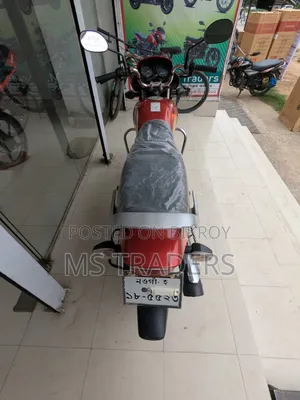 Hero HF Deluxe 2023 Red