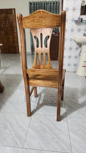 চিটাগং সেগুন কাঠের ছয়টি চেয়ার