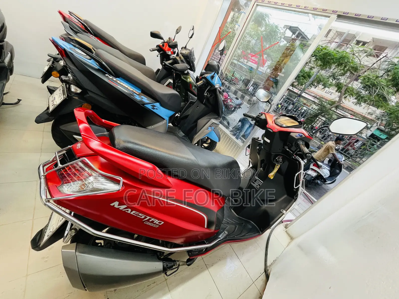Hero Maestro EDGE 110 XTEC 2023 Blue