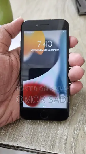 অ্যাপল আইফোন ৭ ১২৮ জিবি কালো