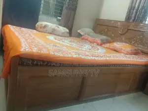 হেভি বর্মাটিক সেগুন কাঠের খাট| তোষক ও জাজিমসহ | লাক্সারি ডিজাইন