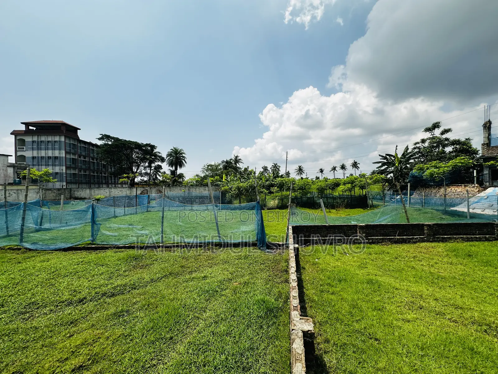 Land at Hogla Danga near Khulna-Satkhira Highway