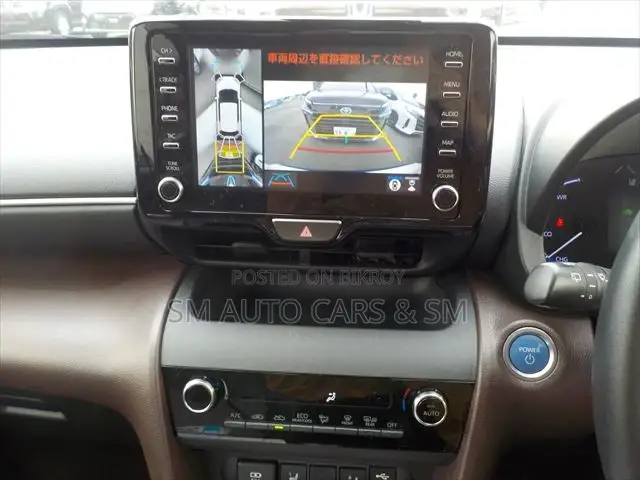 Toyota Yaris Cross 1.5 Hybrid FWD 2021 Pearl