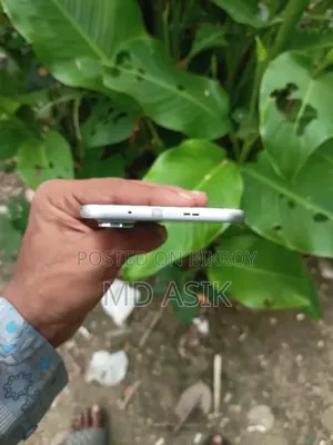 Infinix Hot 60 Pro+ 128 GB White