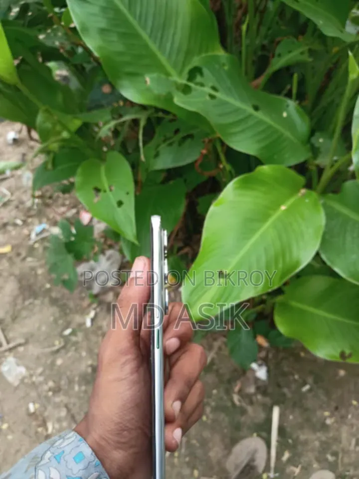 Infinix Hot 60 Pro+ 128 GB White