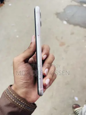 Apple iPhone 11 128 GB White