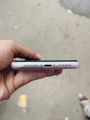 Apple iPhone 11 128 GB White
