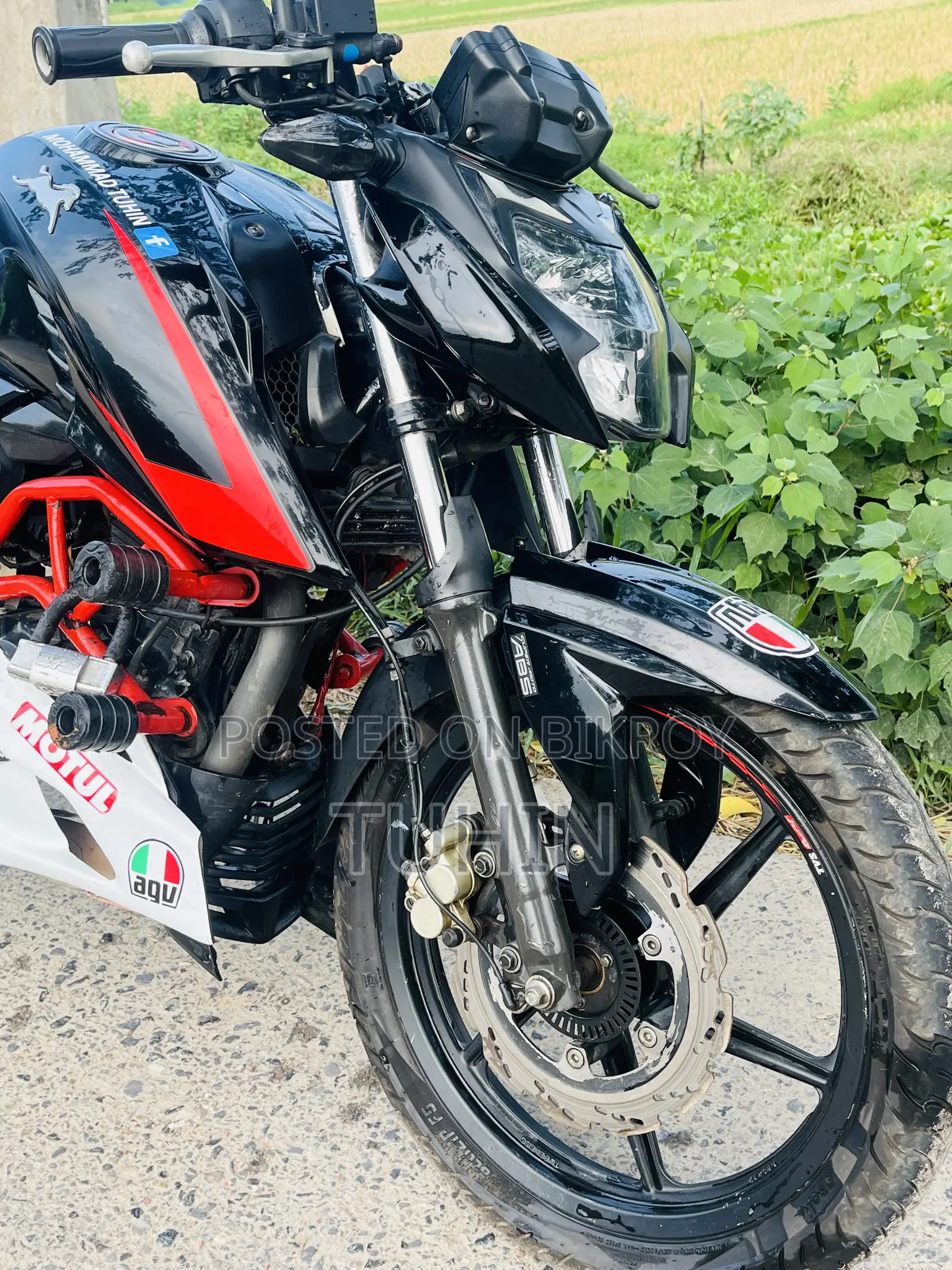 TVS Apache 160 4V 2025 Black