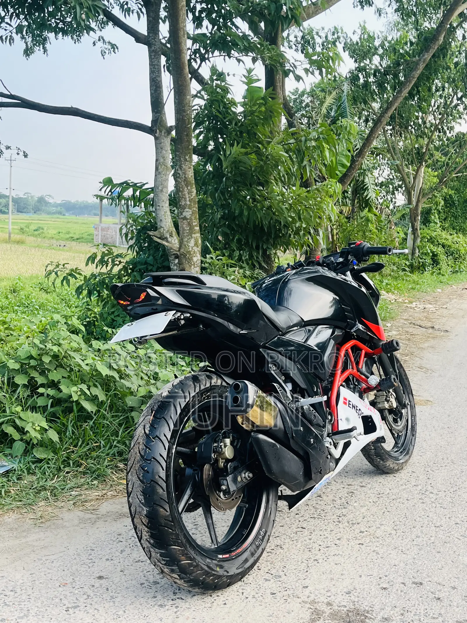 TVS Apache 160 4V 2025 Black