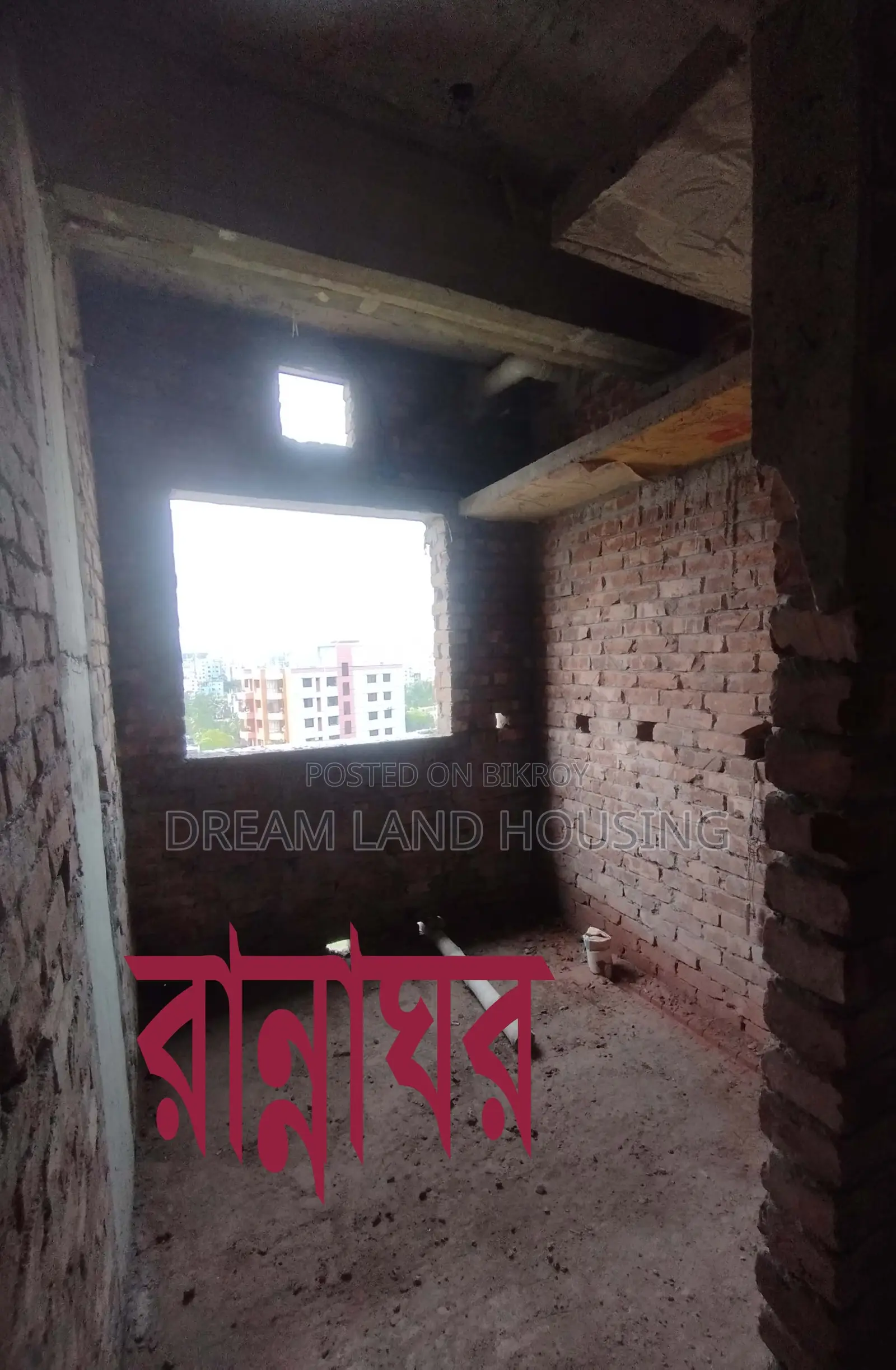 3 Bed, 3 Bath, 3 Balcony Flat (1350 sq ft) with Easy Installments