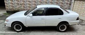Toyota Corolla 1994 White