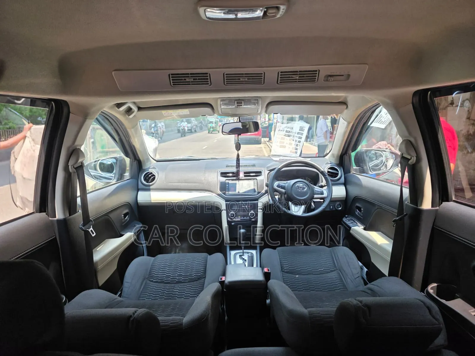 Toyota Rush 1.5 AWD 2018 Black