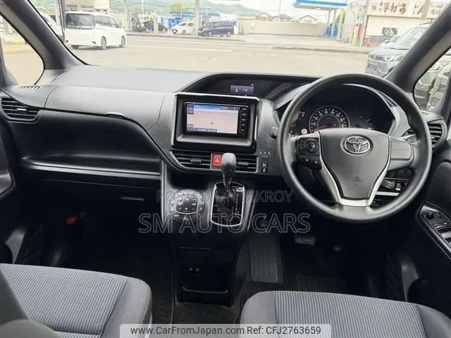 Toyota Noah 2021 Pearl