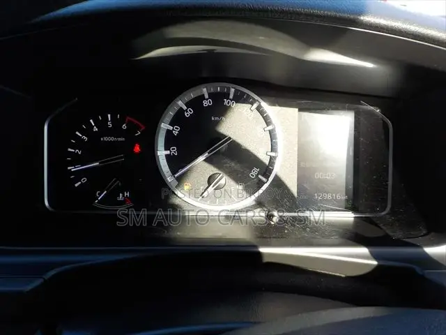 টয়োটা হাইএস ২০২০ সিলভার