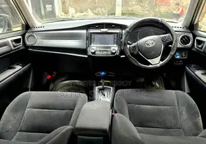 Toyota Axio 1.5 Hybrid 2WD 2015 Pearl