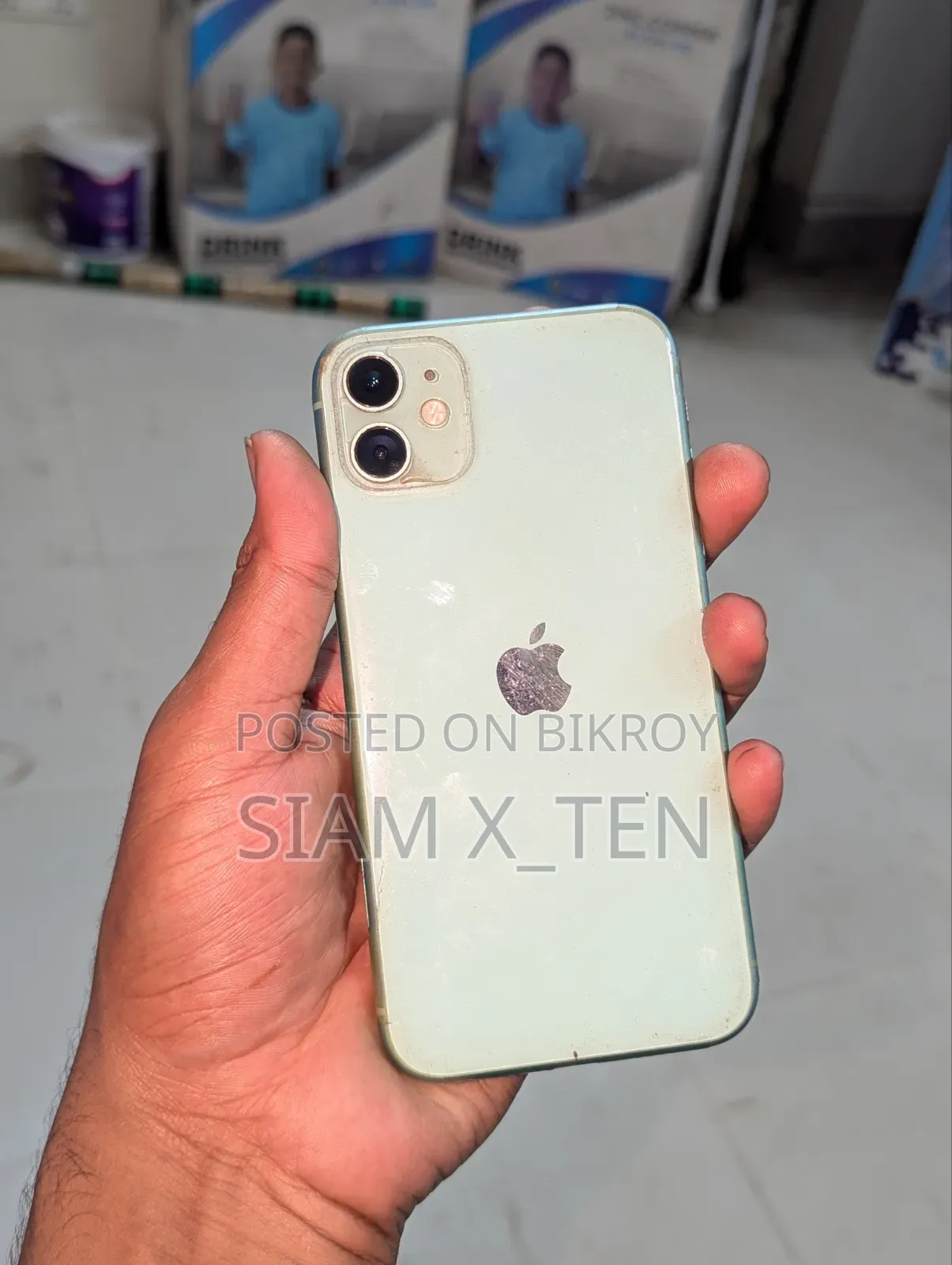 Apple iPhone 11 64 GB