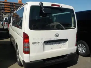 Toyota HiAce 2020 White