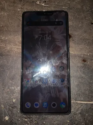 iQOO 128 GB