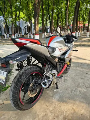 Suzuki Gixxer SF 2021 Silver