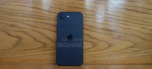 Apple iPhone 16e 128 GB Black