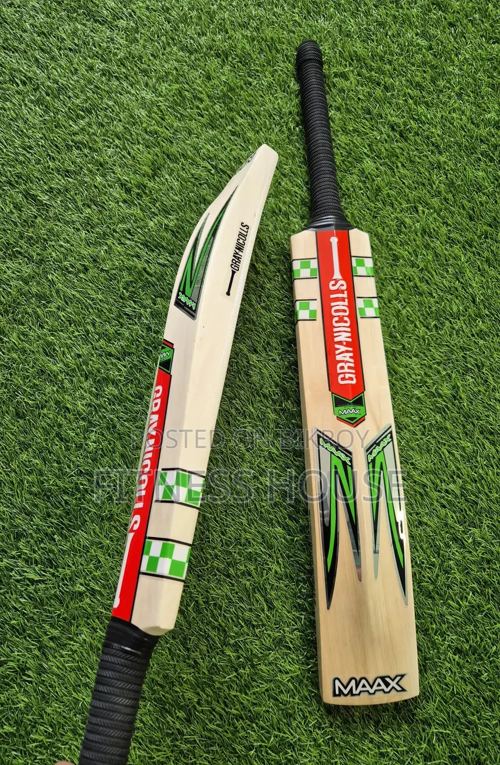 Handcrafted Green Maxx English Willow Cricket Bat
