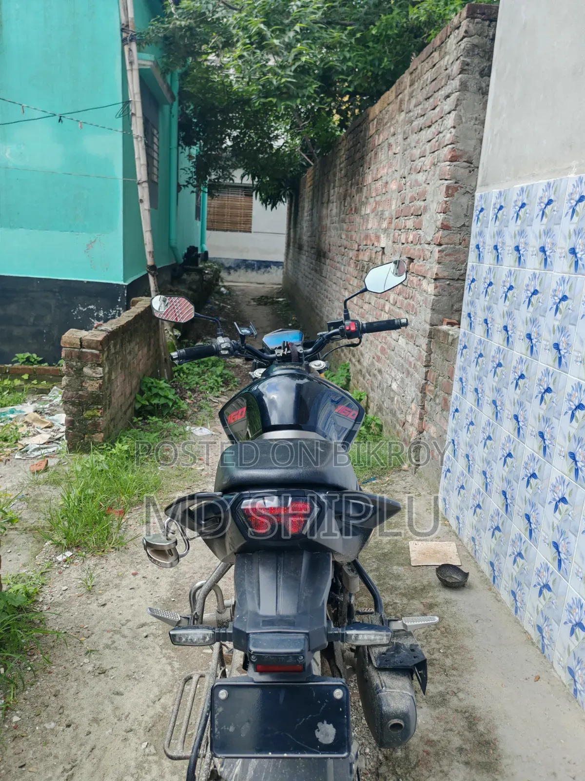 Hero Thriller 160R 4V 2024 Black
