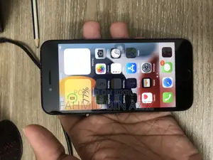Apple iPhone 7 128 GB Black