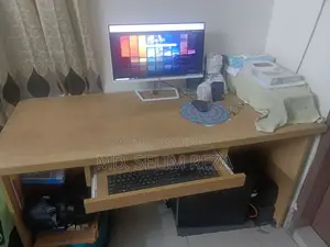 Computer Table