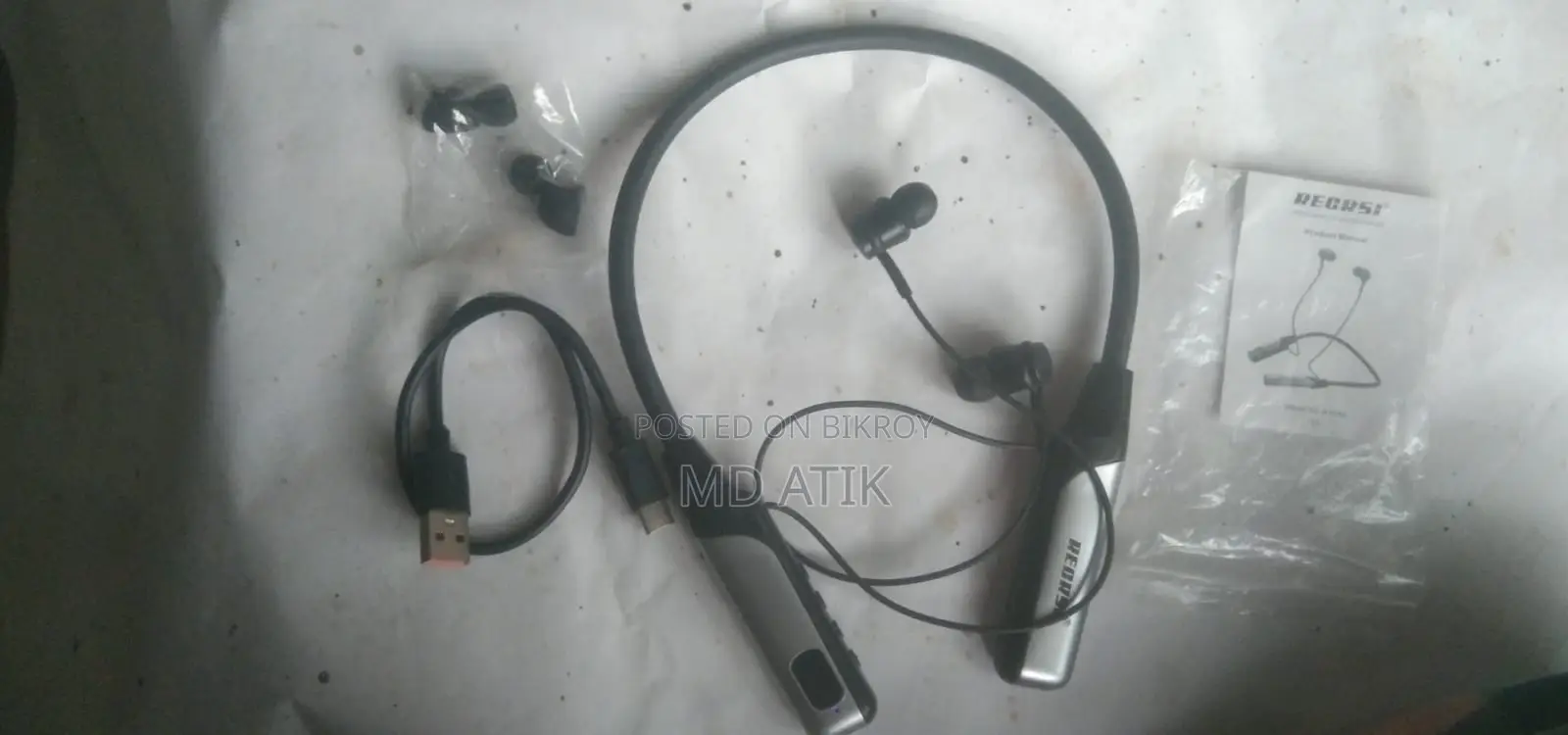 Regrsi Wireless Neckband Re-ny060