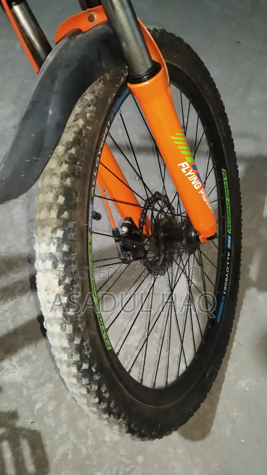 Bicycle in Like-New Condition