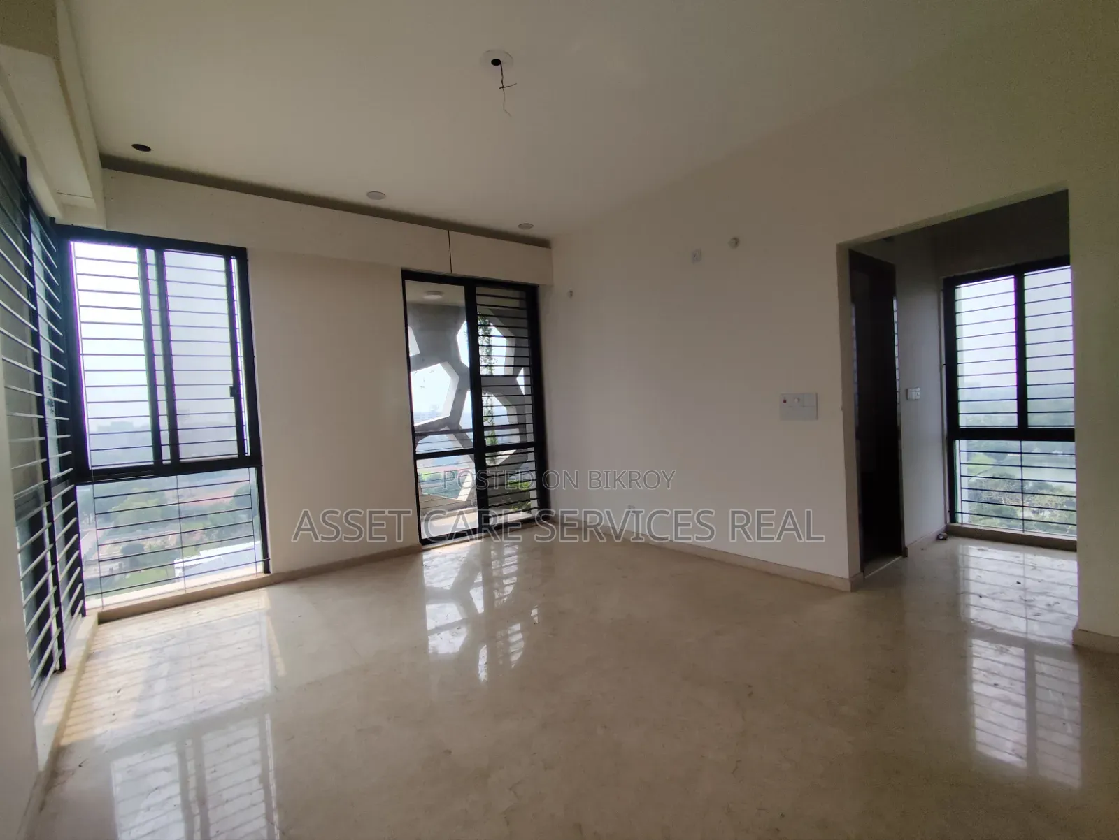 4bdrm Apartment in Venture, Gulshan for Rent