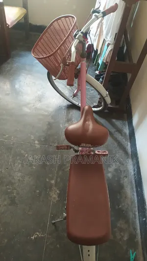একটি সাইকেল বিক্রি করা হবে।