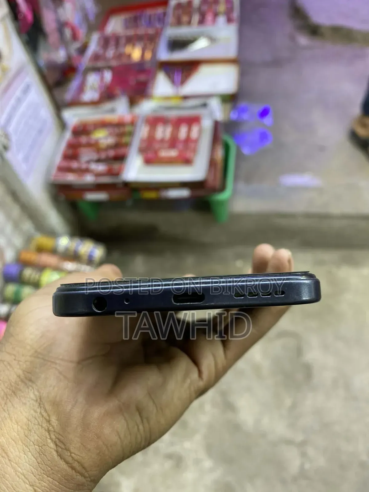 Infinix Hot 50i 128 GB Blue