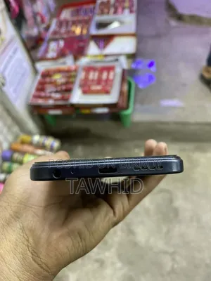 Infinix Hot 50i 128 GB Blue